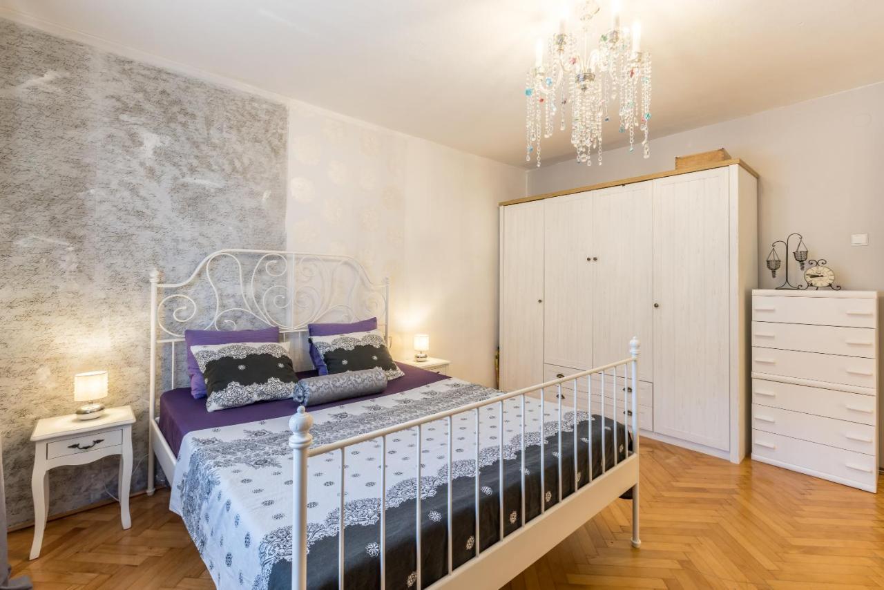 Artistic Chill Art Apartment 2+2.Centar Of Split. Eksteriør billede